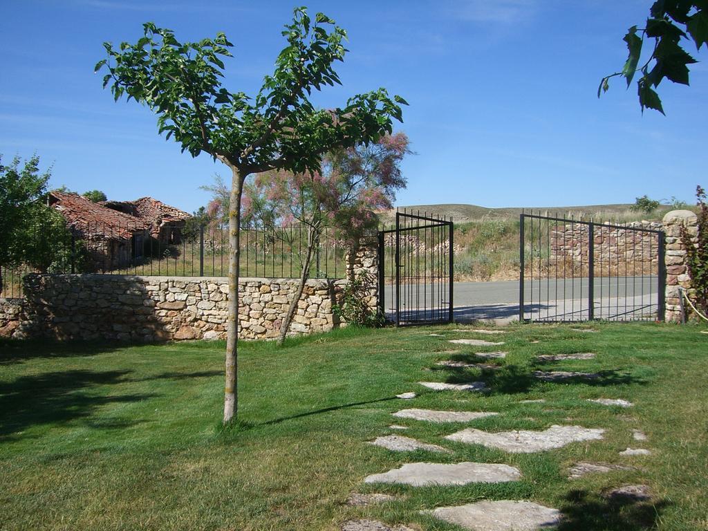 La Muralla Retortillo de Soria Exterior foto