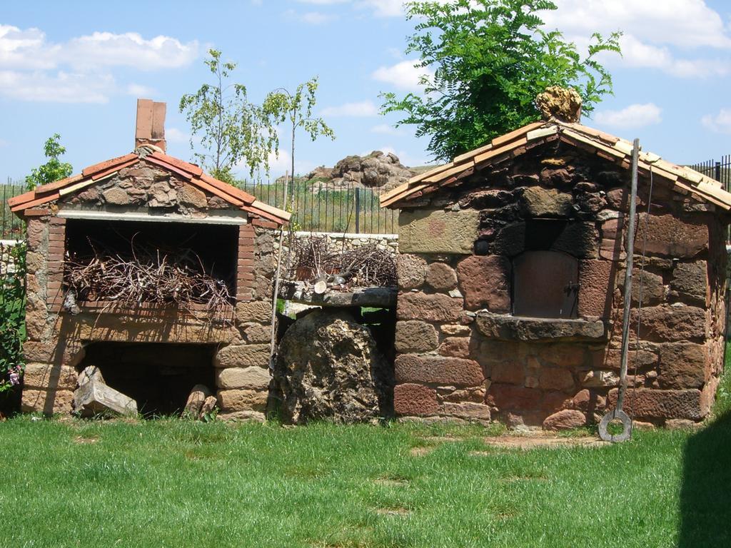 La Muralla Retortillo de Soria Exterior foto